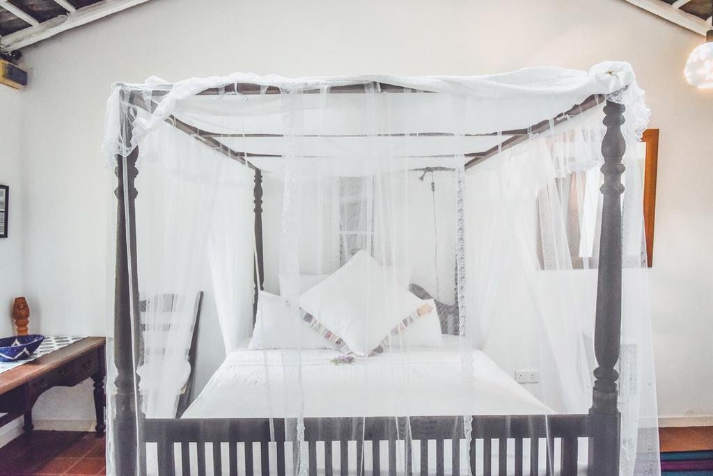 Templeberg Bed & Breakfast Walahanduwa Bagian luar foto