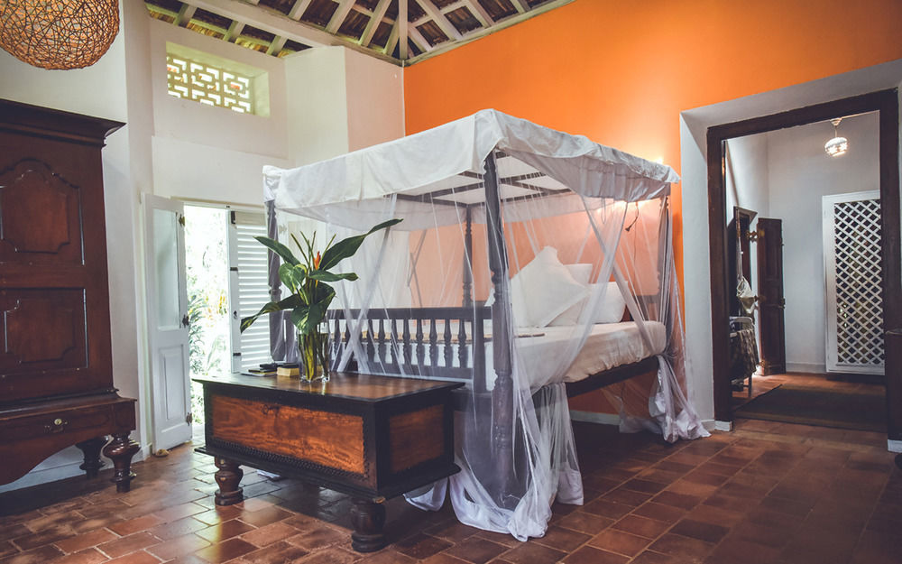 Templeberg Bed & Breakfast Walahanduwa Bagian luar foto