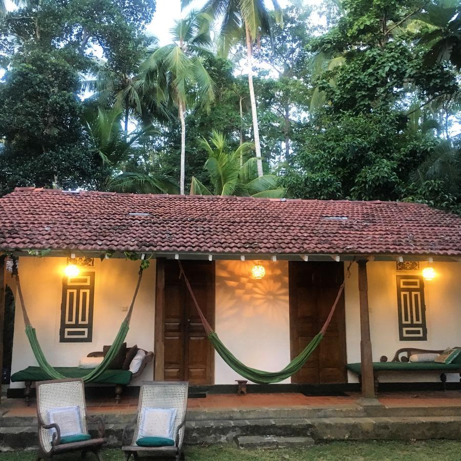 Templeberg Bed & Breakfast Walahanduwa Bagian luar foto