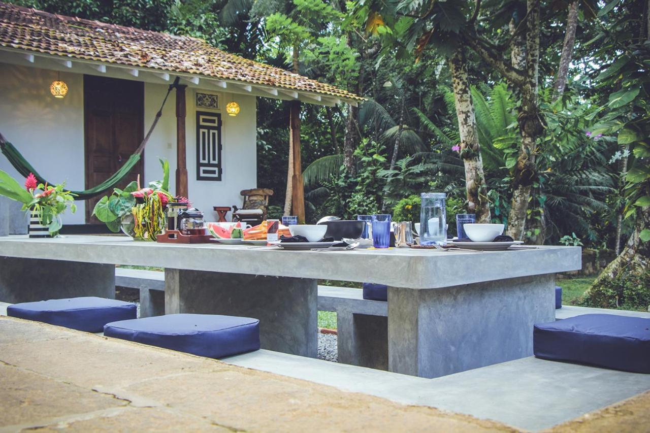 Templeberg Bed & Breakfast Walahanduwa Bagian luar foto